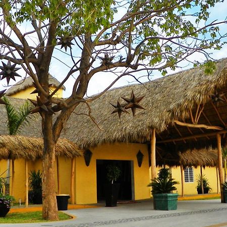 Zar Manzanillo Hotel Kültér fotó