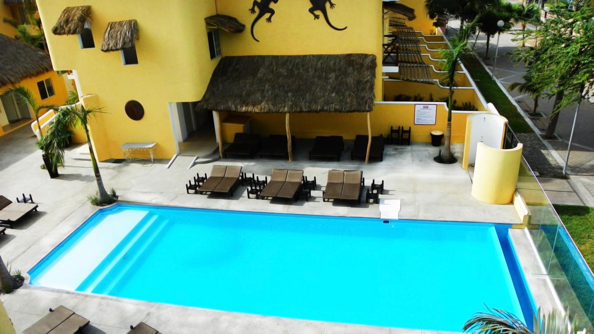 Zar Manzanillo Hotel Kültér fotó