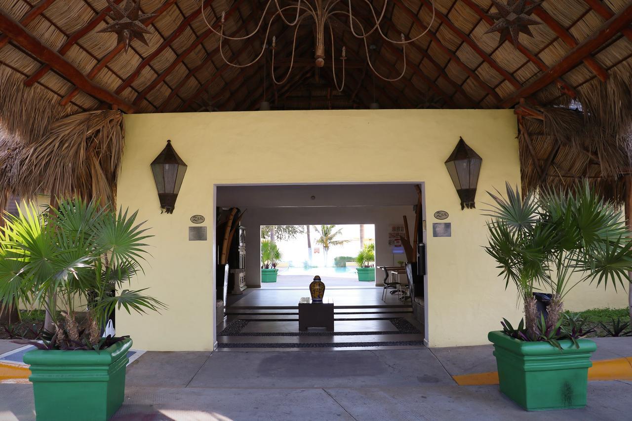 Zar Manzanillo Hotel Kültér fotó