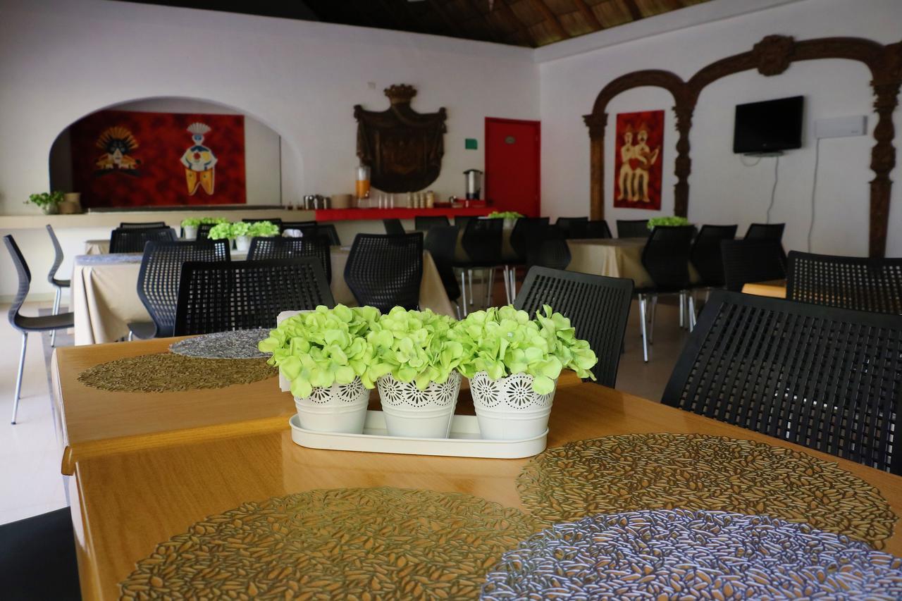 Zar Manzanillo Hotel Kültér fotó